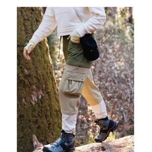 Outdoor Voices RecTrek Zip Off Pant in Kelp/ Khaki/ Bone